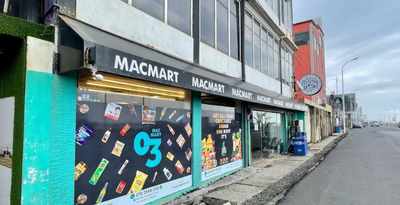 Macmart Shoppers Store - Col 7 & Marine drive gallery image